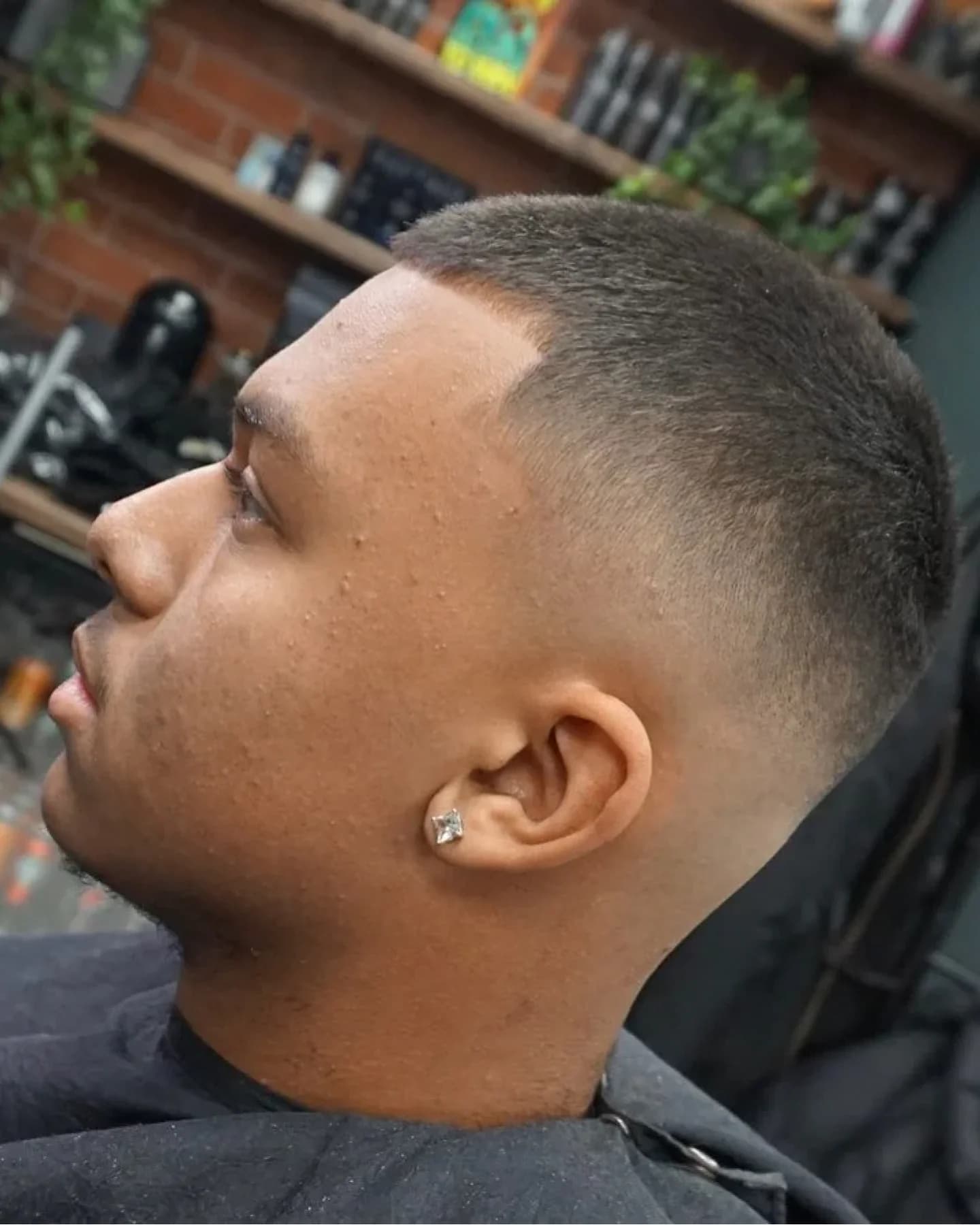 Καθαρό line-up και σωστό τελείωμα στα edges.